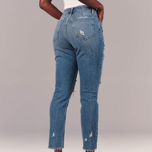 Abercrombie & Fitch Curve Love High Rise Distressed Mom Jeans Medium Wash 25 / 0 - Picture 2 of 12